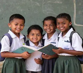 alunos e universitários conhecem a Alece